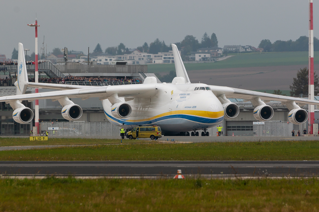 an-225-17.jpg