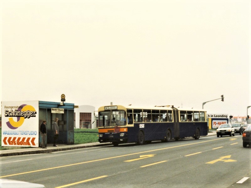 ESG-Autobus Nr 4 alt Linie 14 Meixnerkr 7-6-1990 (2).jpg