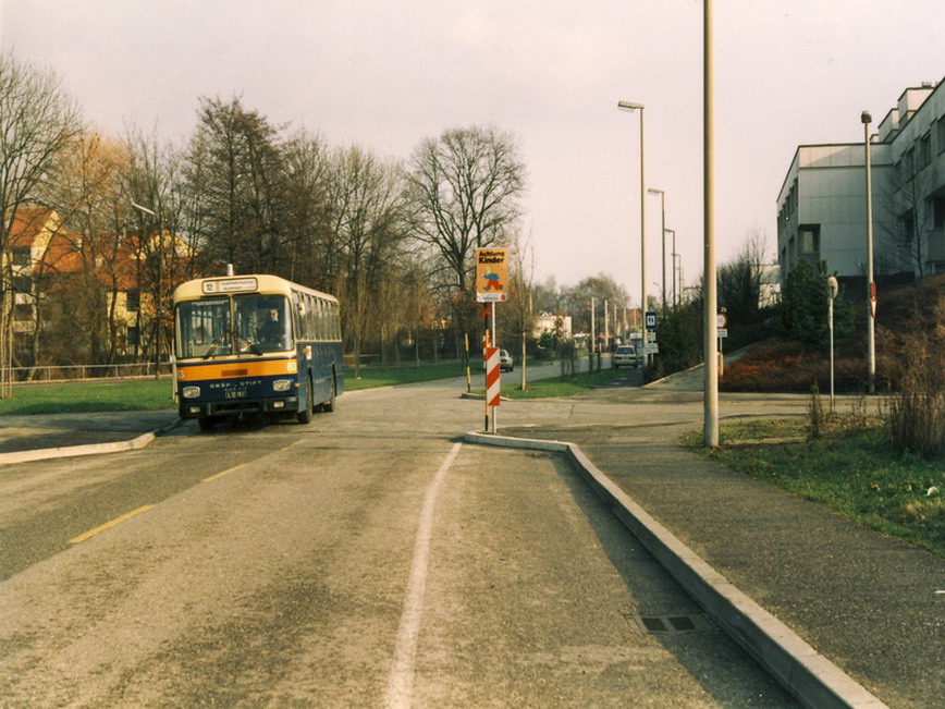 ESG Bus Nr 83 Linie 12 Auwiesen 6-12-1990.jpg