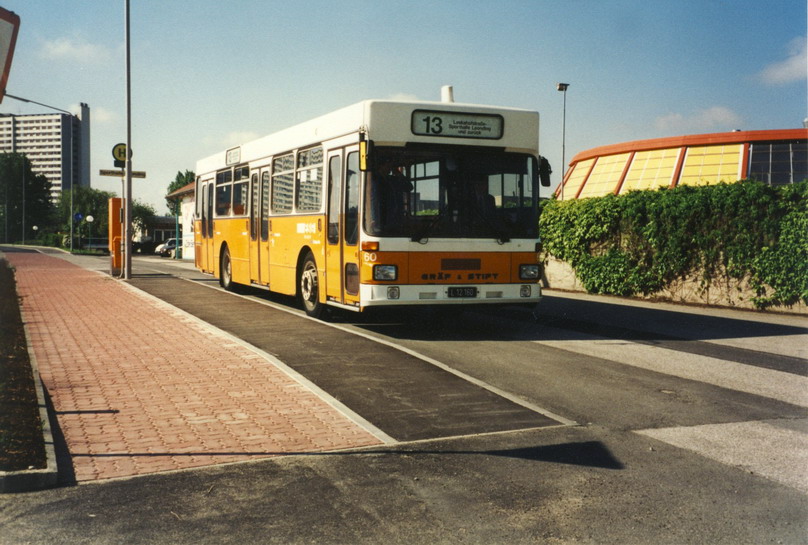 ESG-Bus Nr 60 Linie 13 Leonding Sporth  15-5-1995.jpg